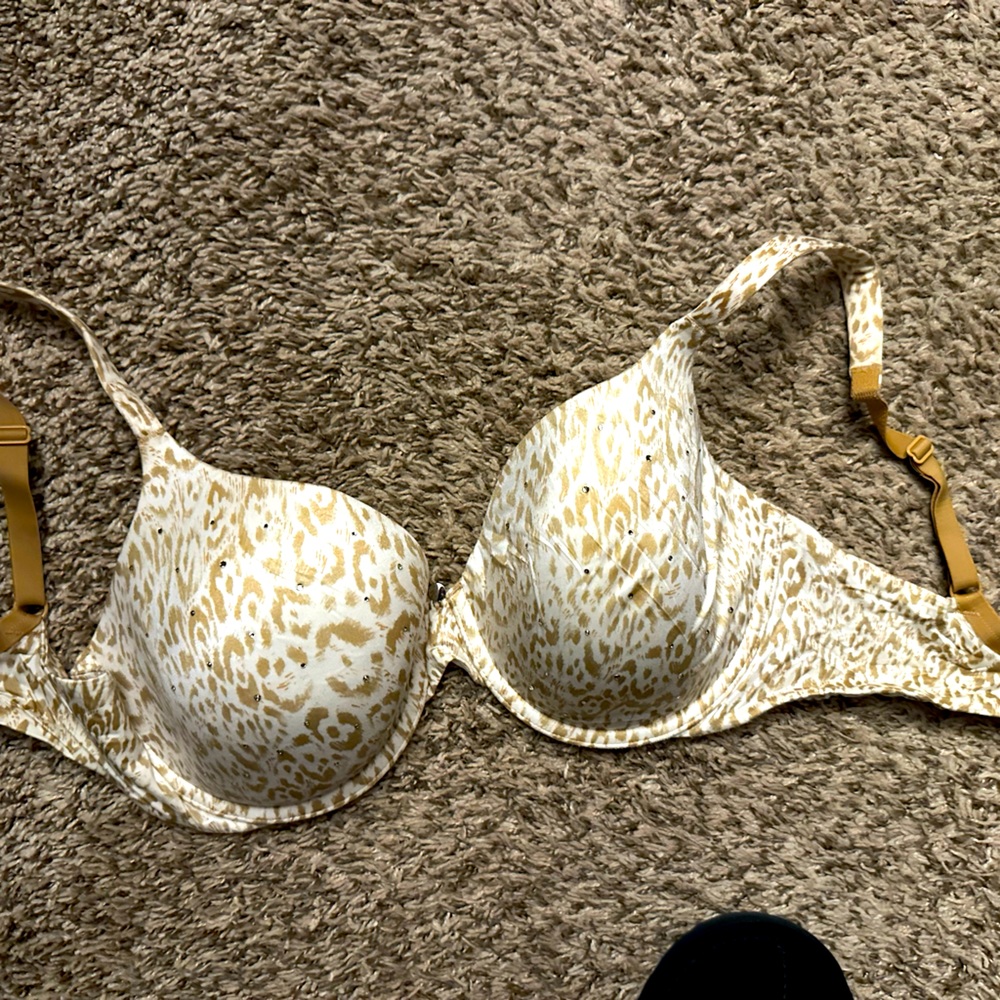 Leopard Victoria secret bra with glitter
